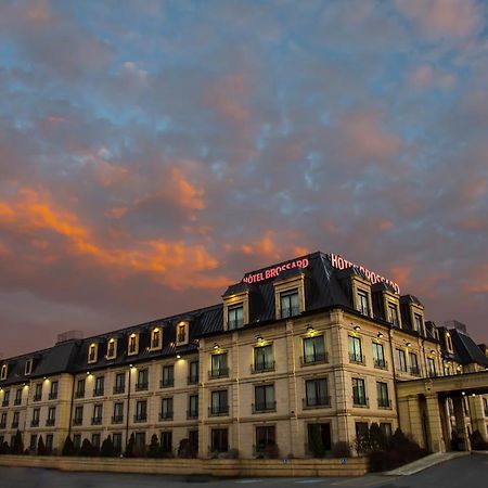 Hotel Brossard Exterior foto